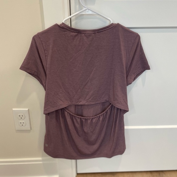 Athleta Mauve Short Sleeve Tee - Picture 4 of 4